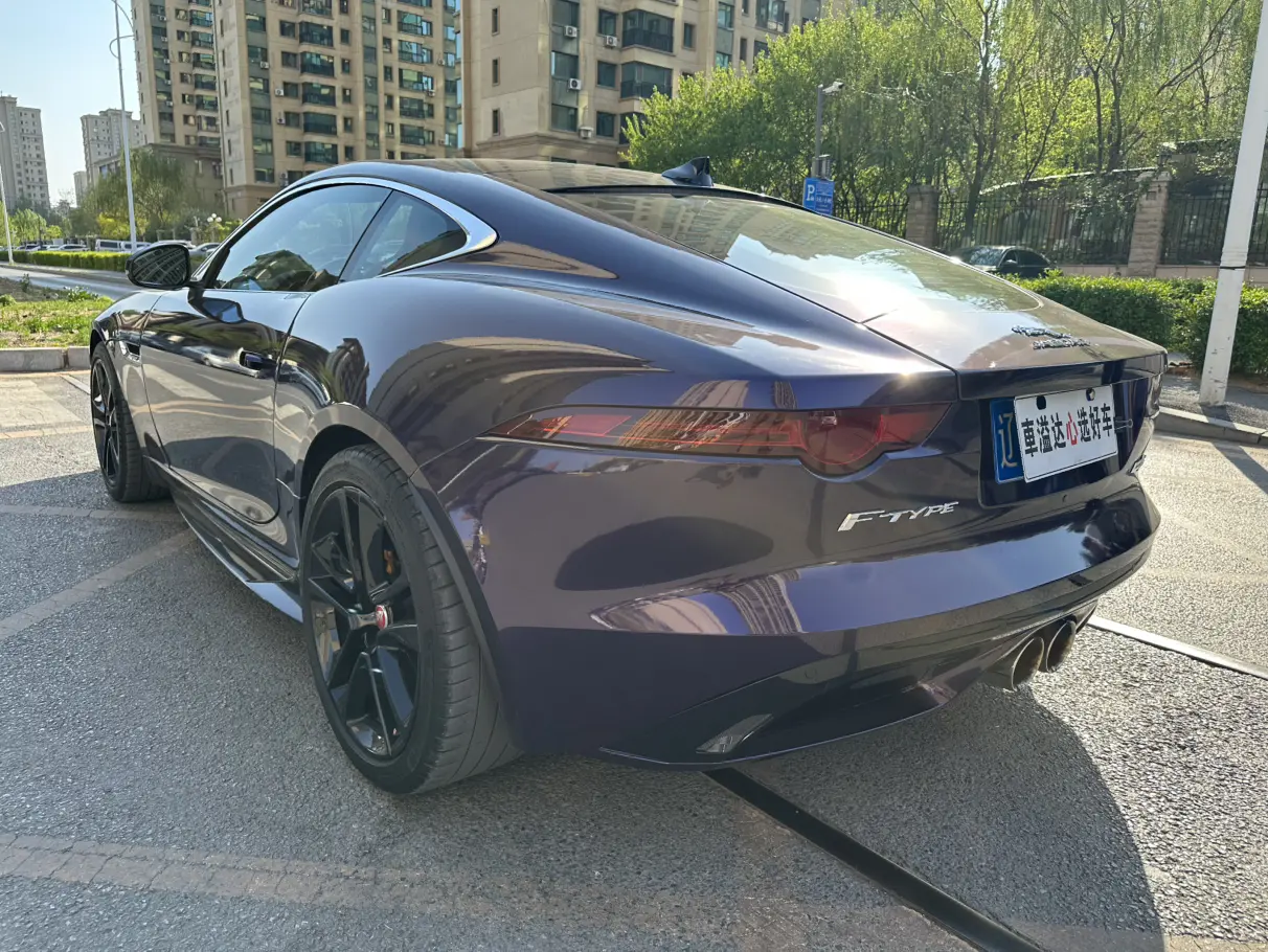 Jaguar F-TYPE