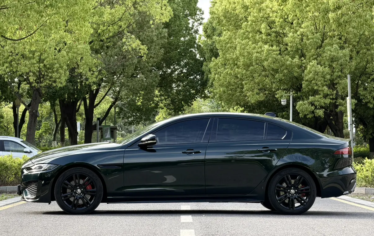 Jaguar XEL