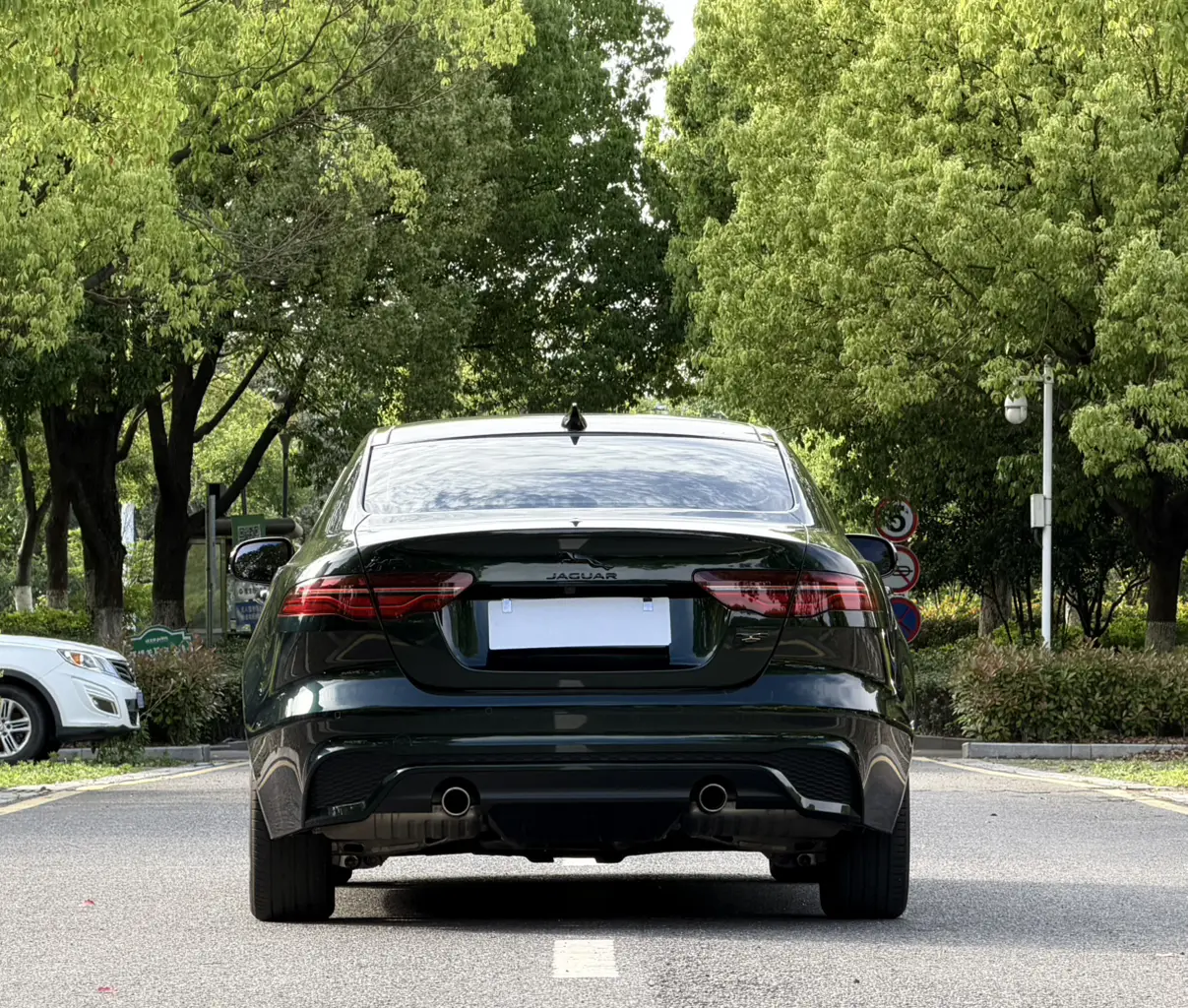 Jaguar XEL