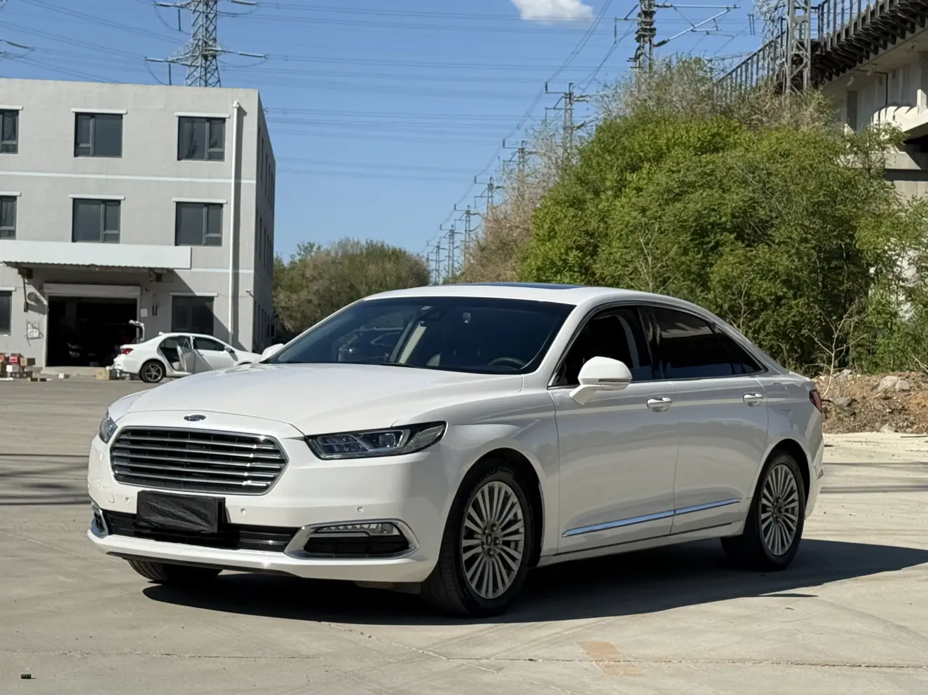 Ford Taurus
