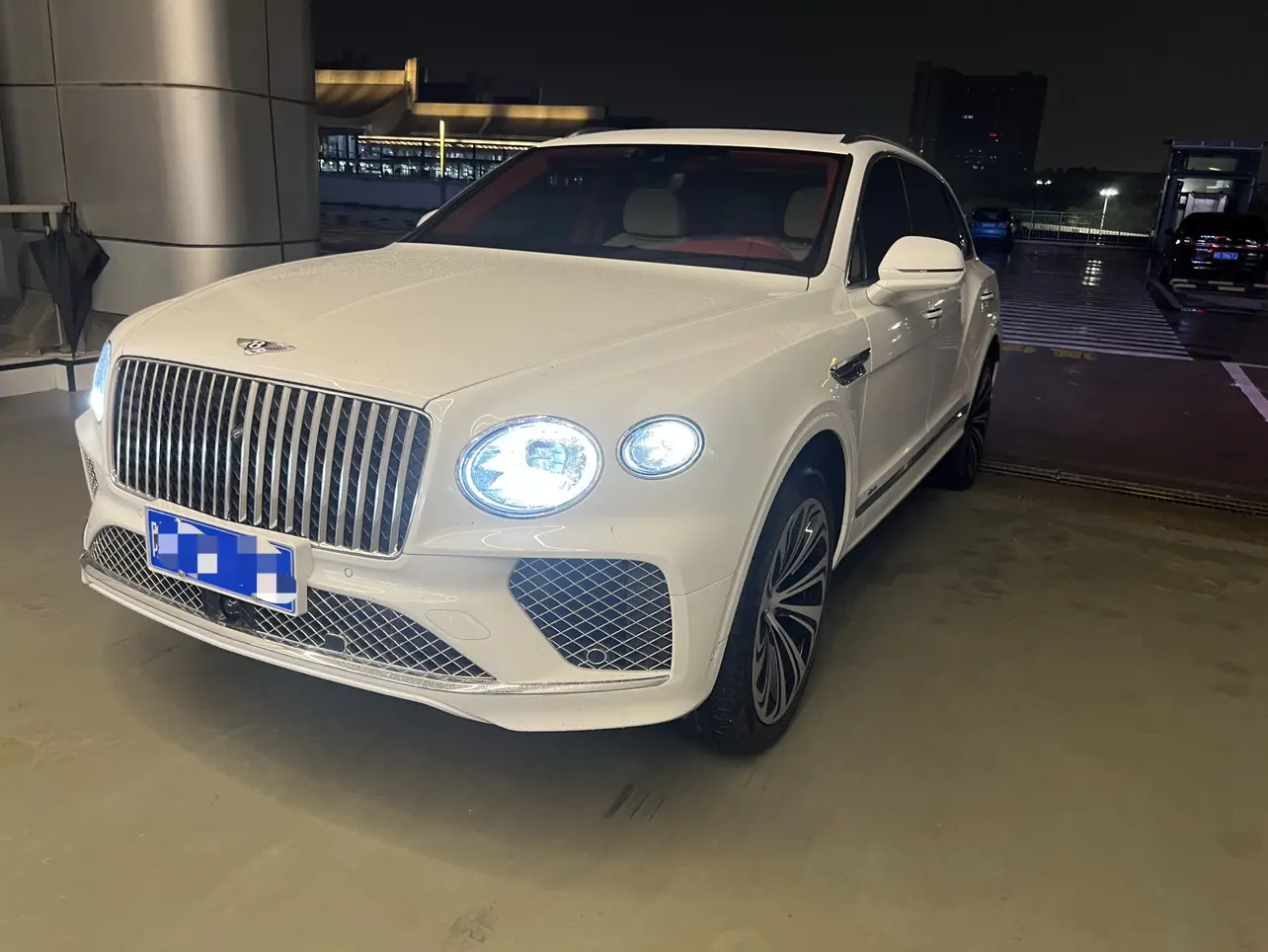 Bentley Bentayga