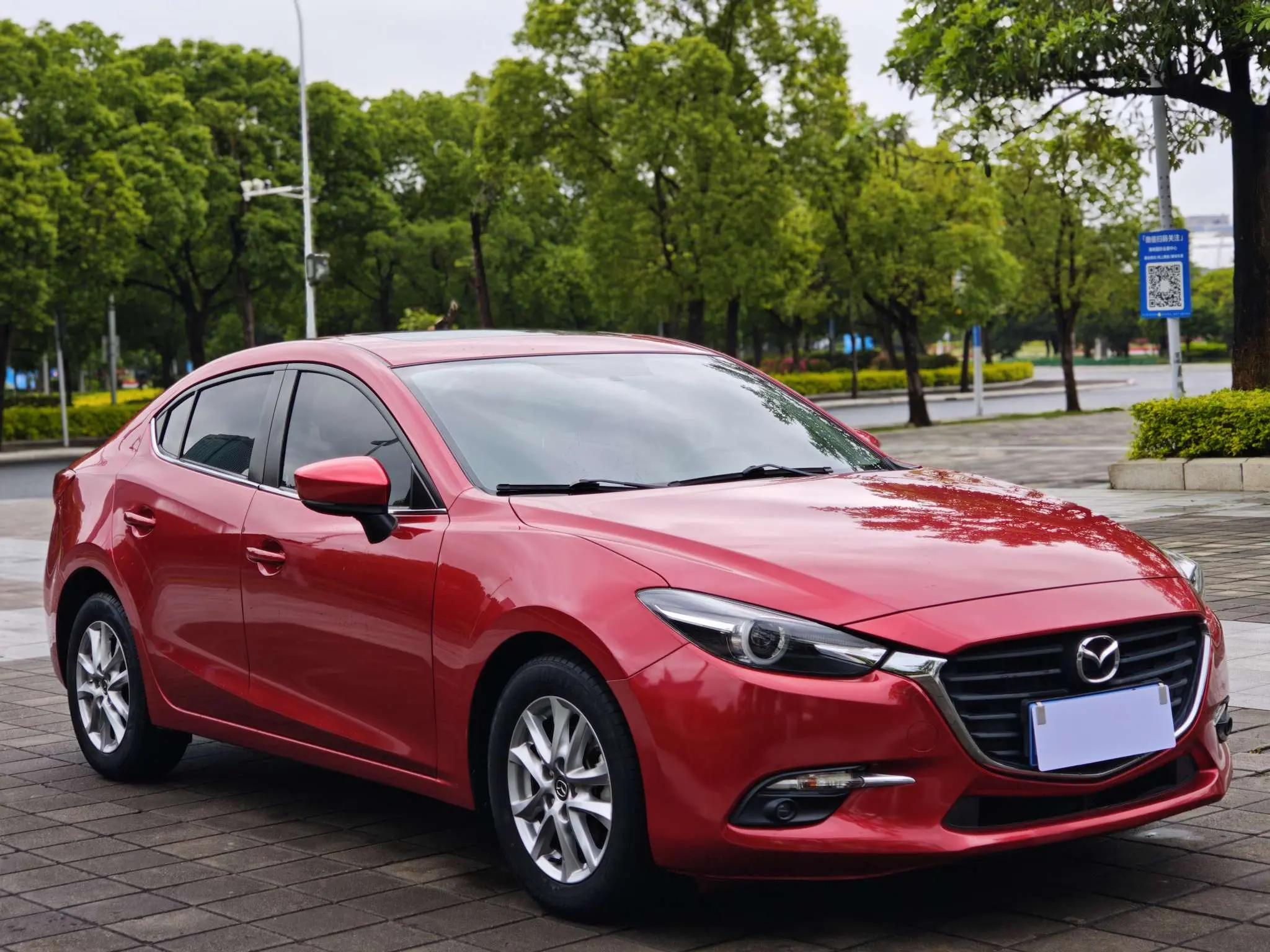 Mazda Axela