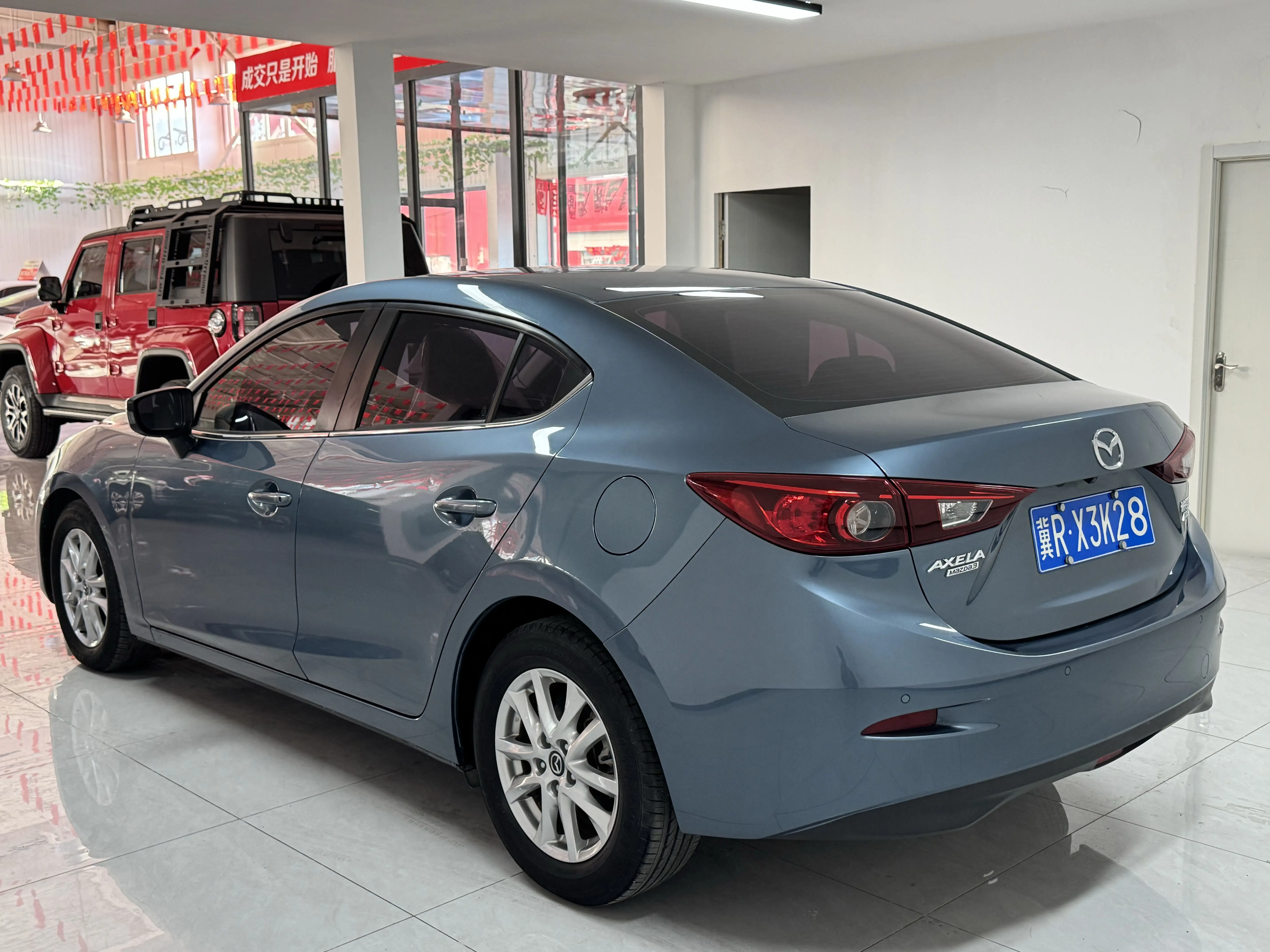 Mazda Axela