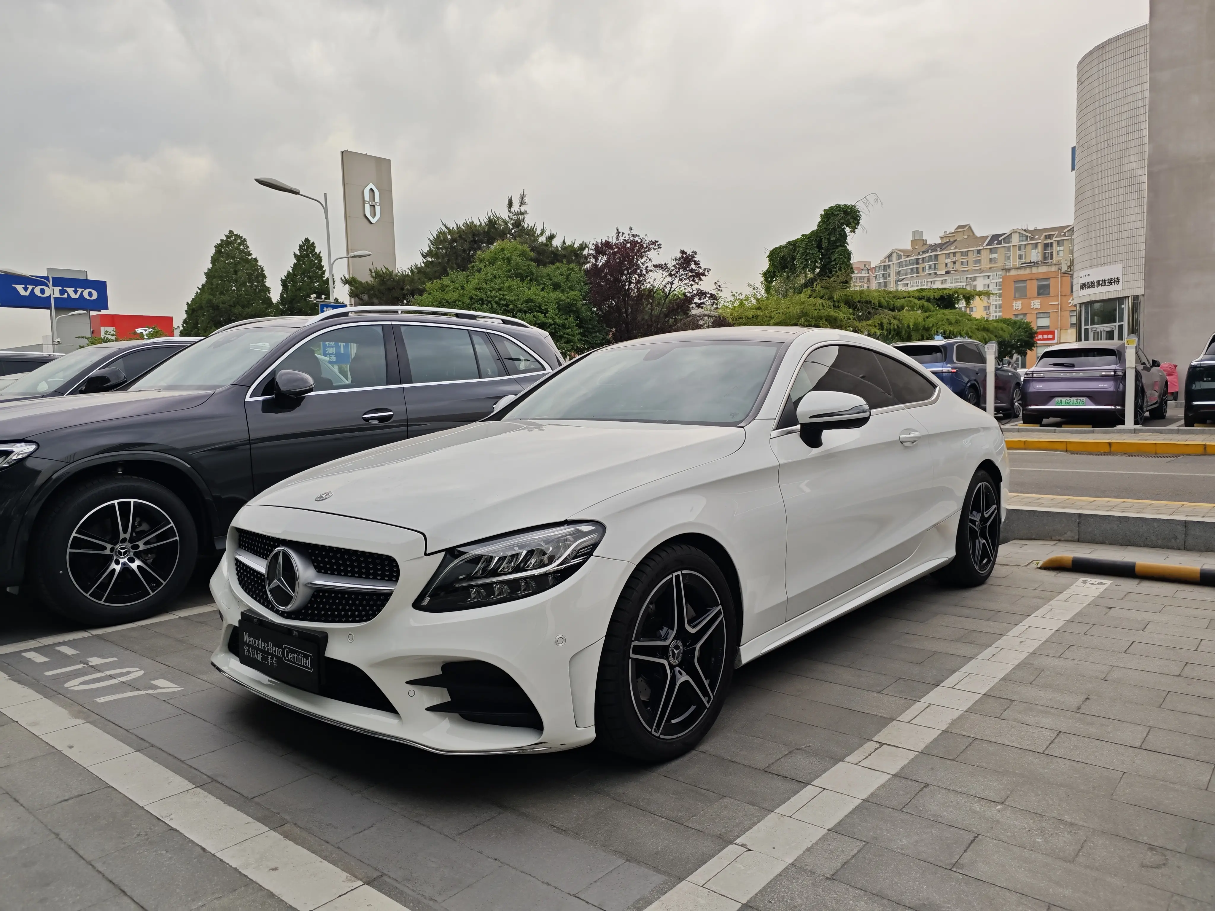 Mercedes-Benz C-Class