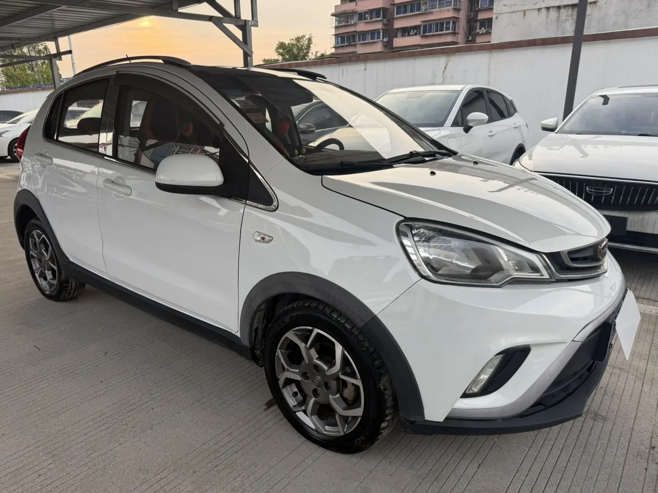Geely Vision X1