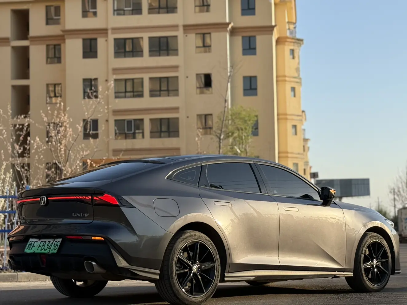 Changan UNI-V
