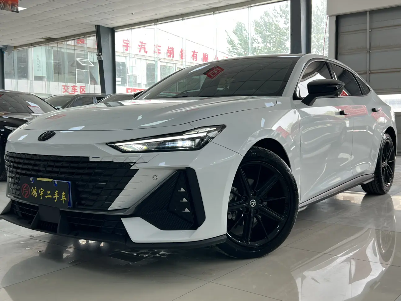 Changan UNI-V