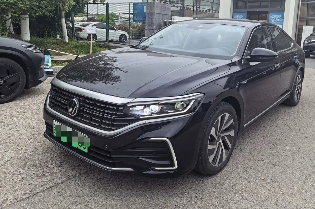Volkswagen Passat PHEV