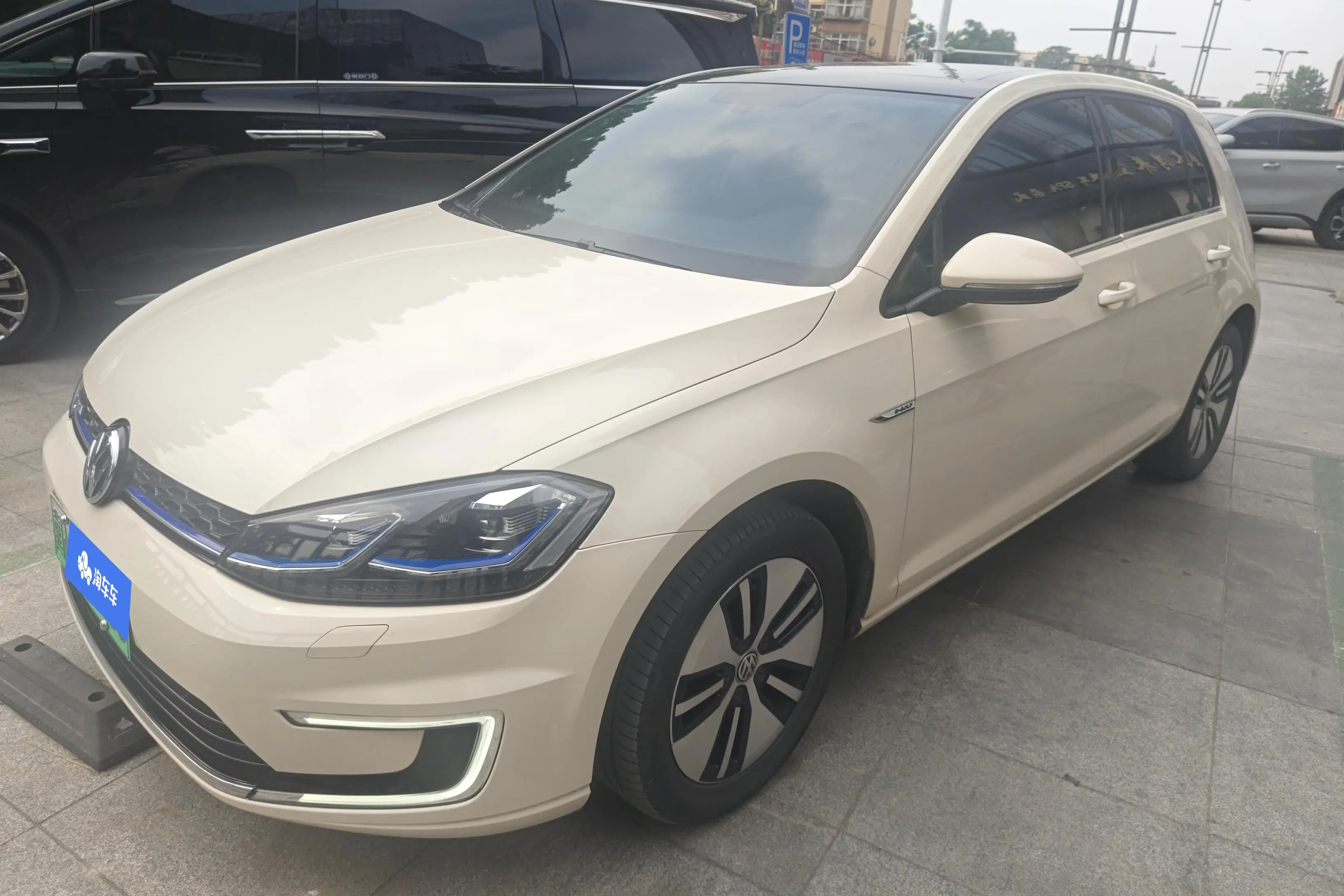 Volkswagen Golf·Pure Electric