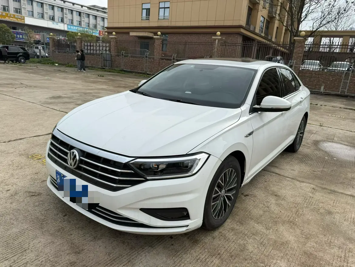 Volkswagen Sagitar