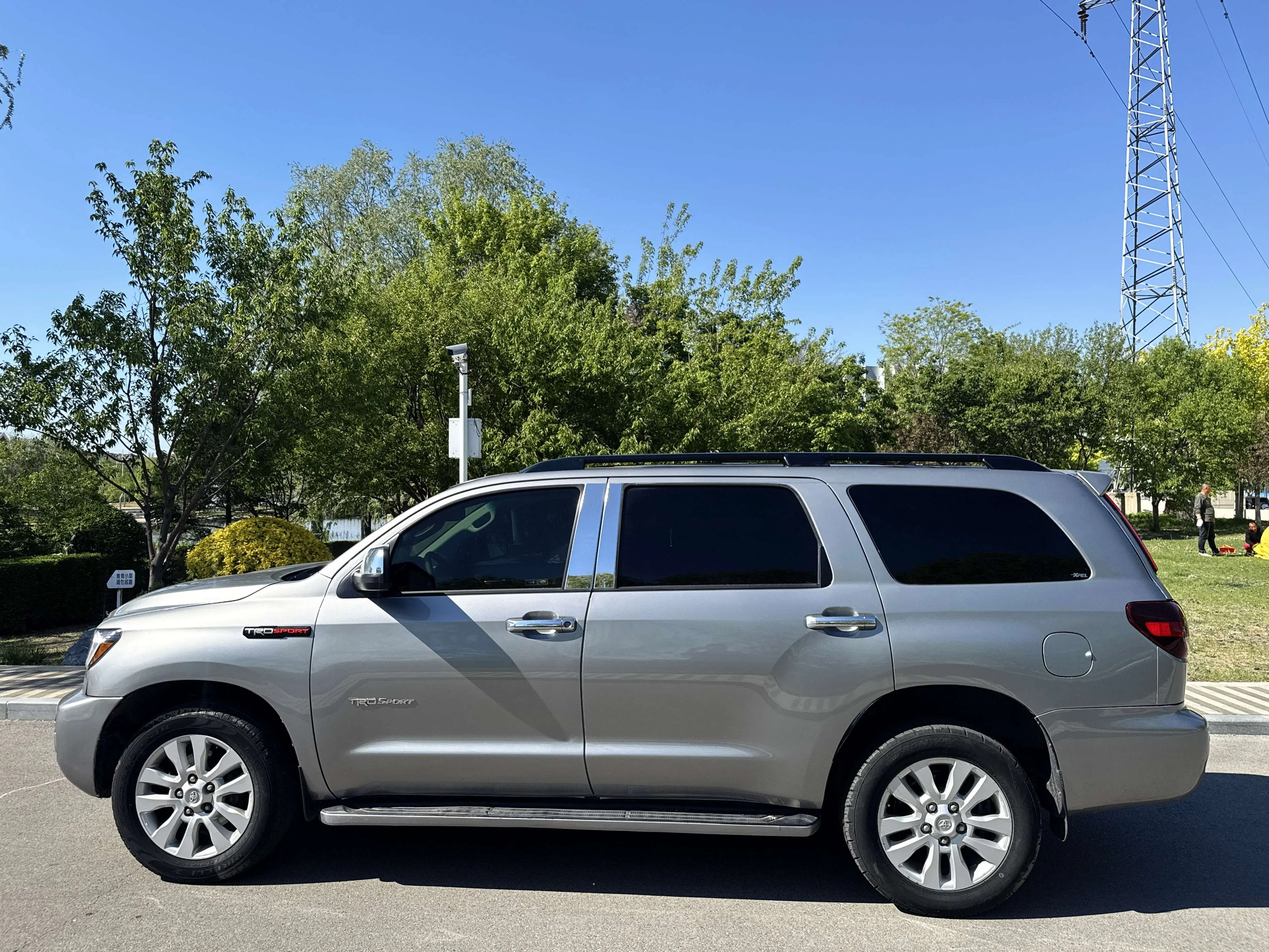 Toyota Sequoia