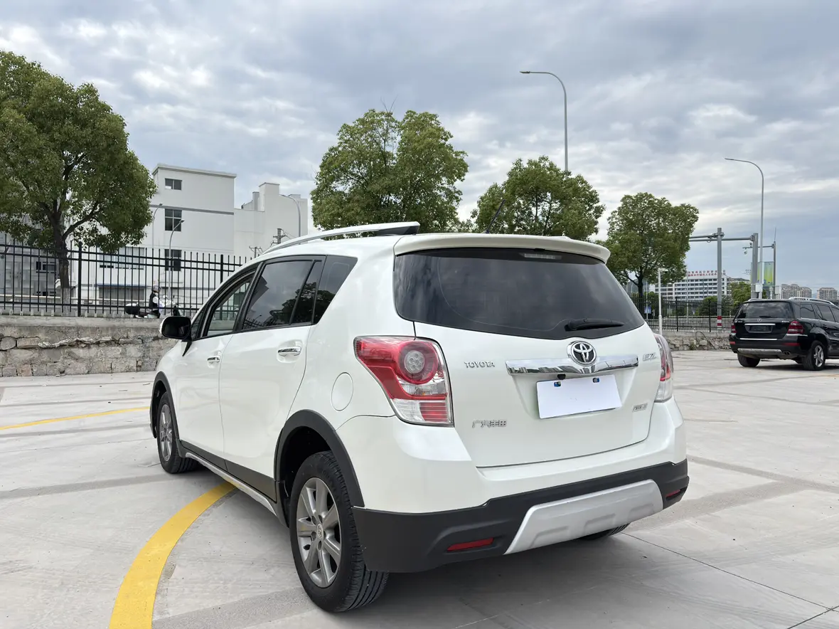 Toyota Verso / EZ