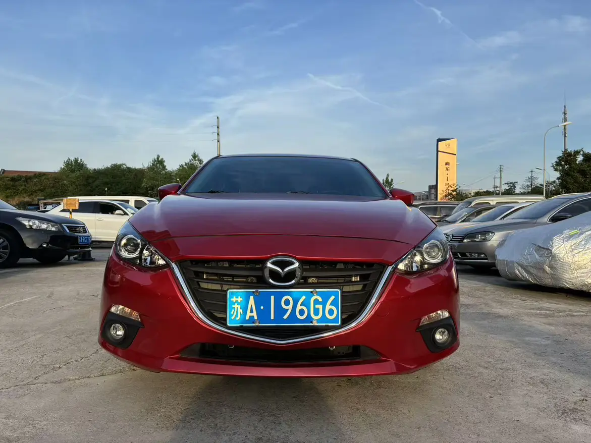 Mazda Axela