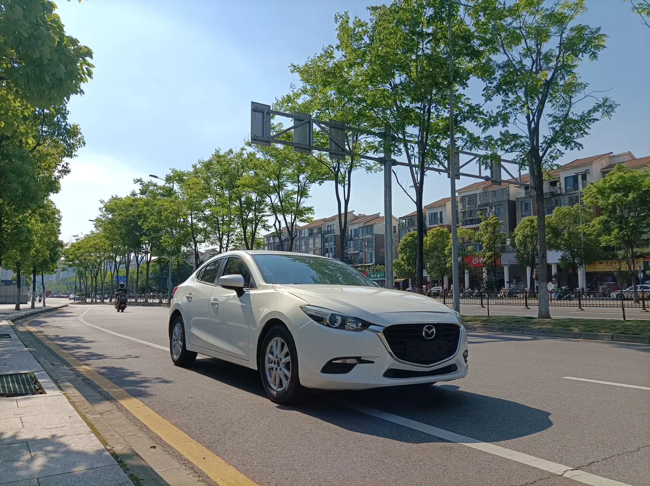 Mazda Axela