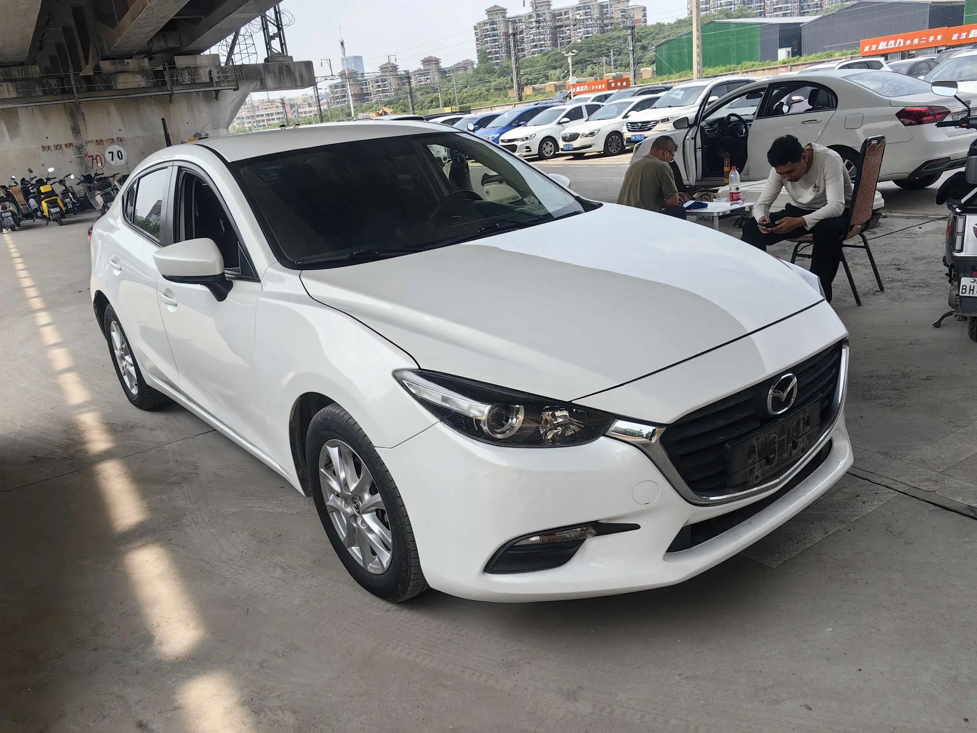 Mazda Axela