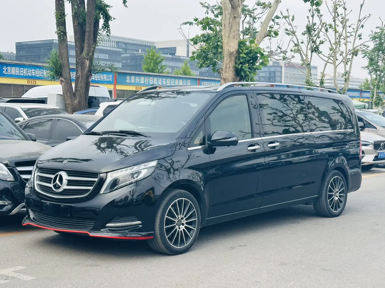 Mercedes-Benz Mercedes Benz V Class