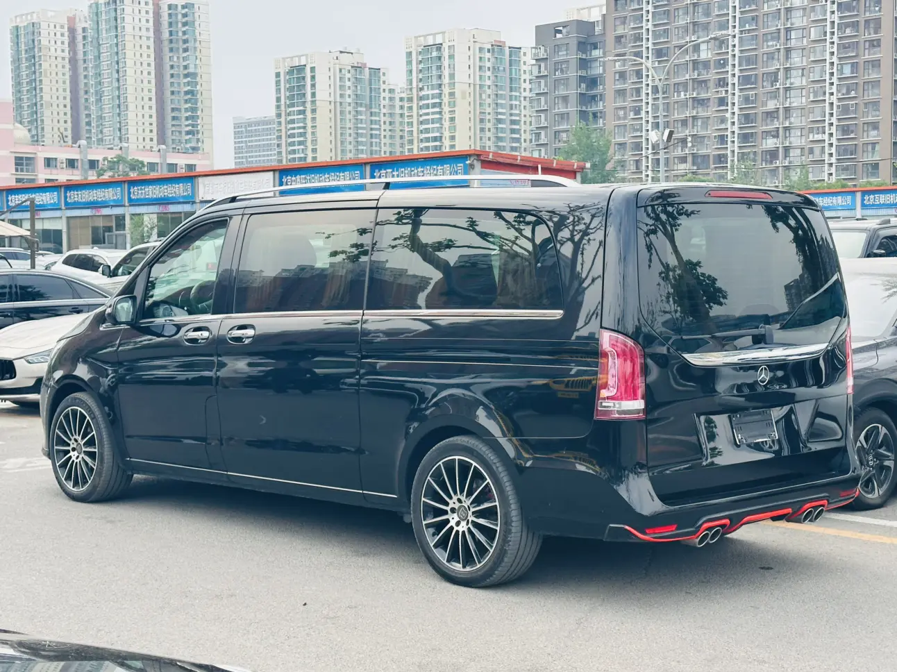 Mercedes-Benz Mercedes Benz V Class