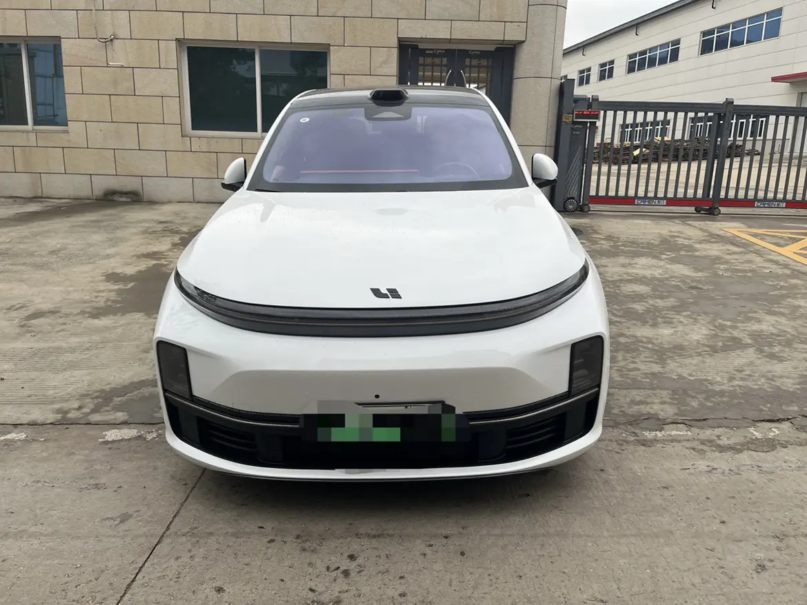 Lixiang L7