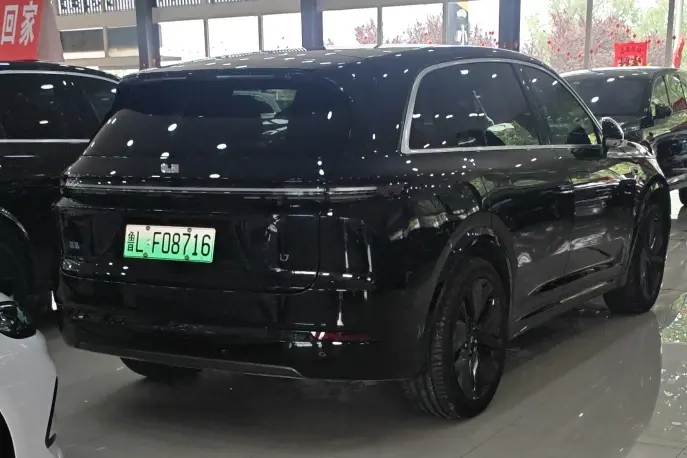 Lixiang L7