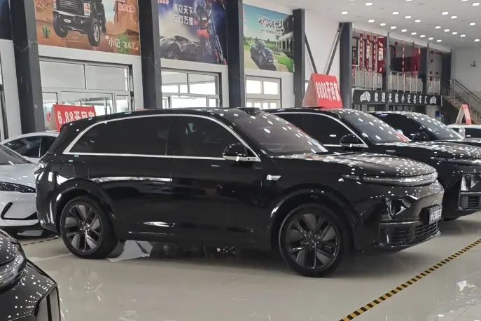 Lixiang L7