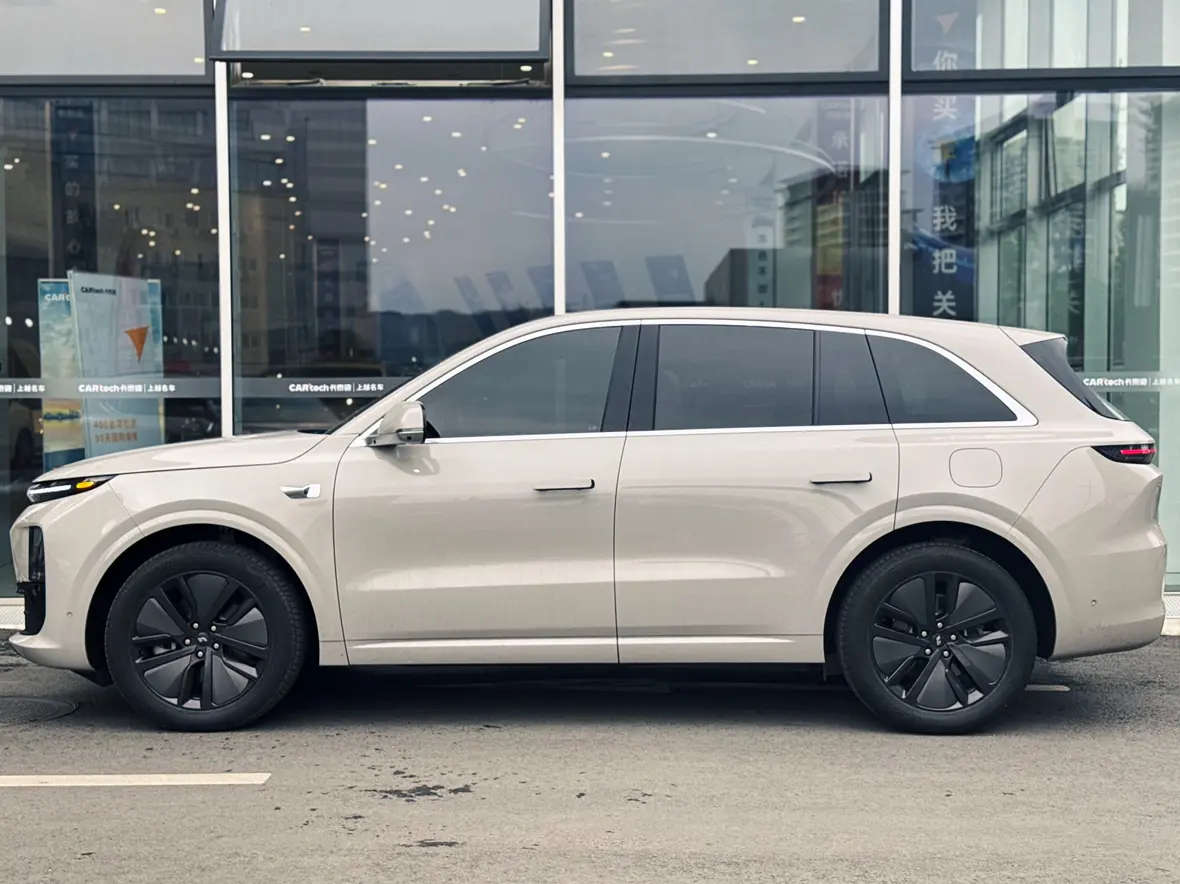 Lixiang L6