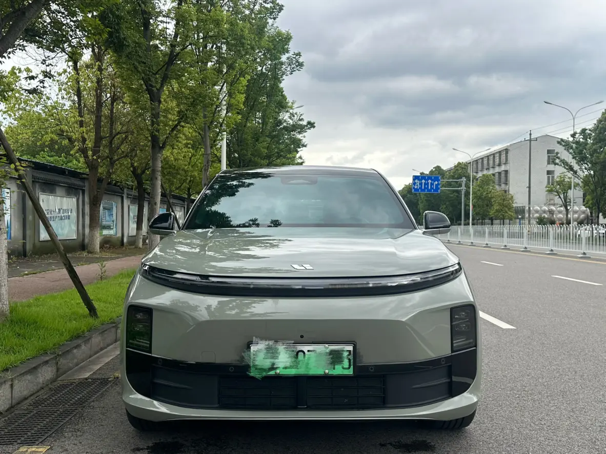 Lixiang L6