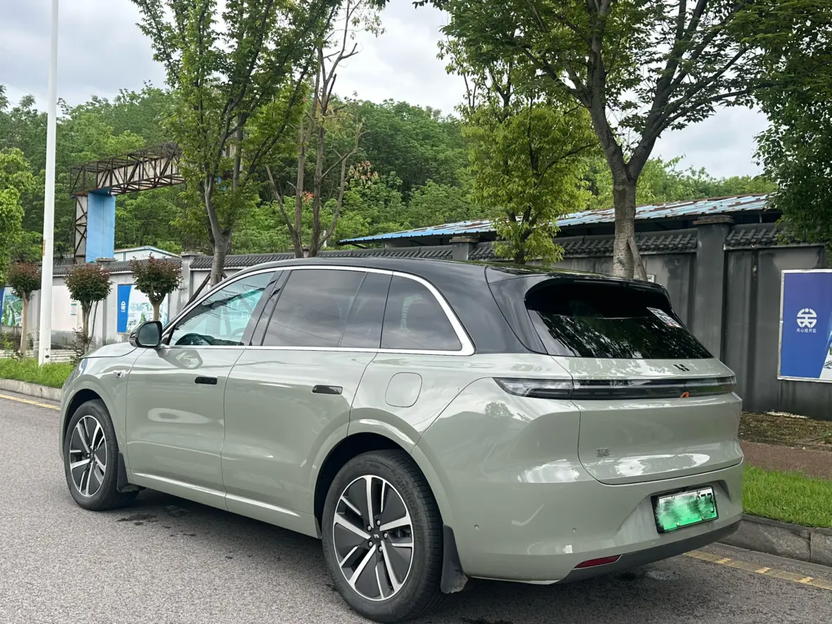 Lixiang L6