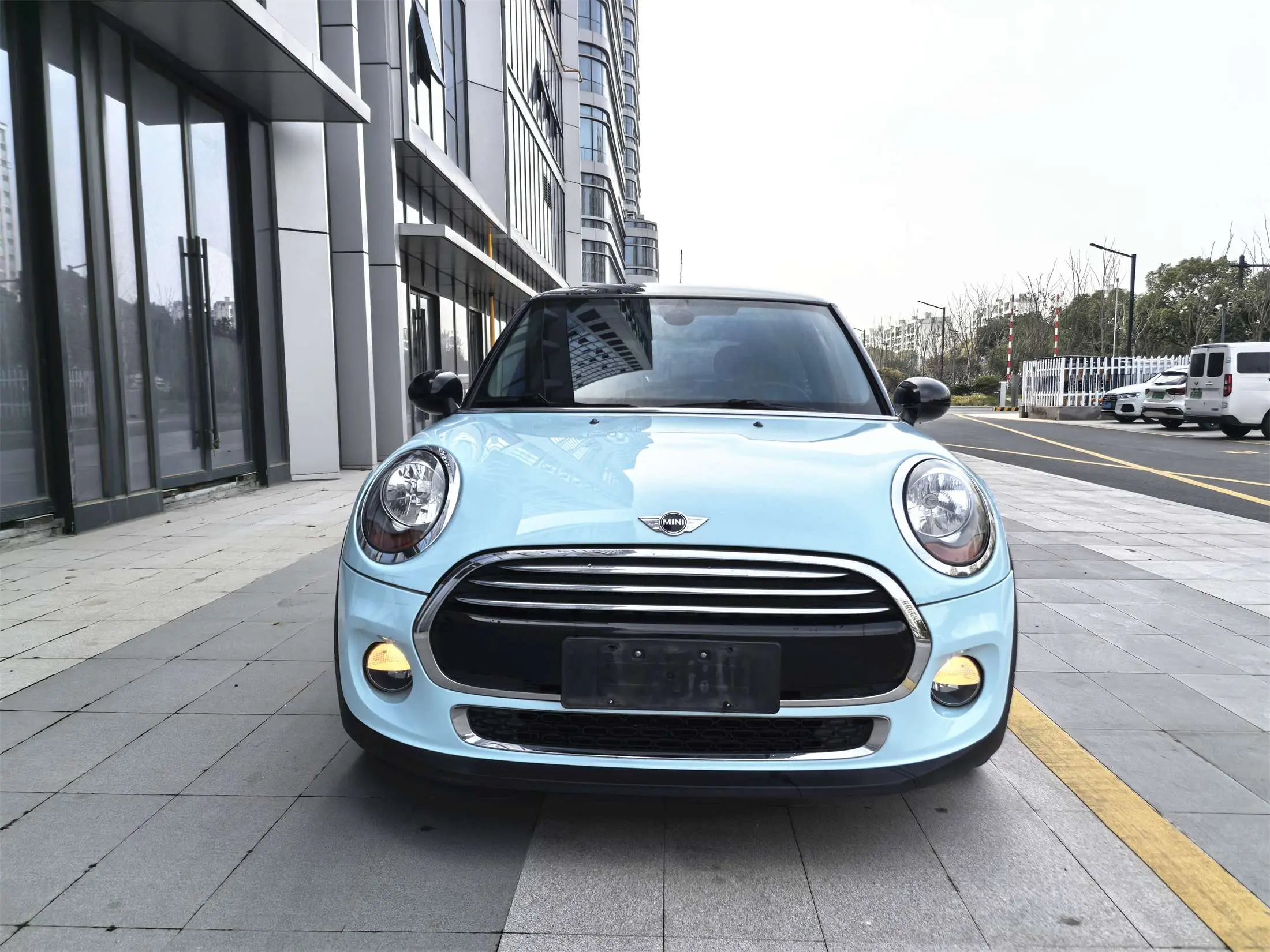 MINI 