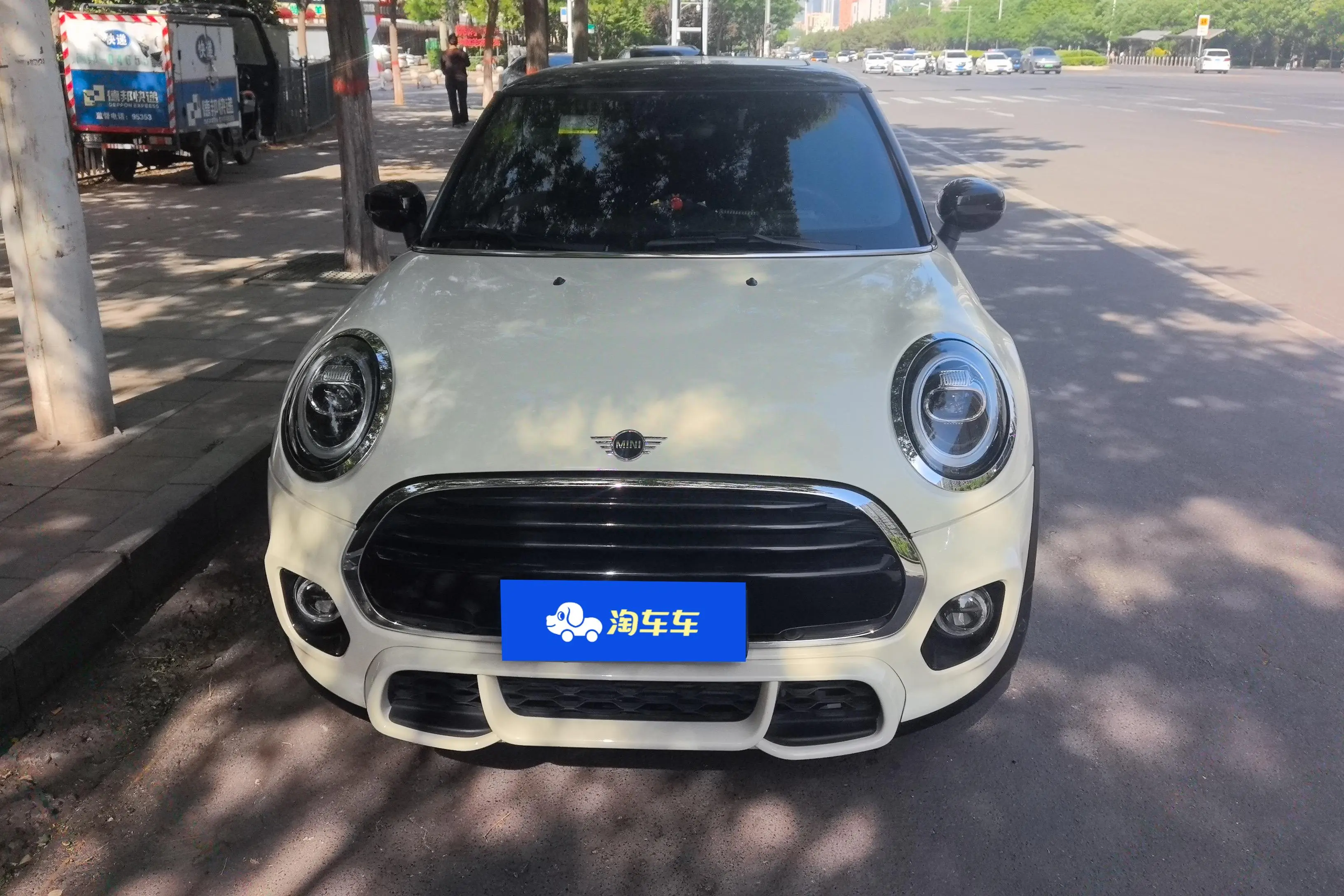 MINI 