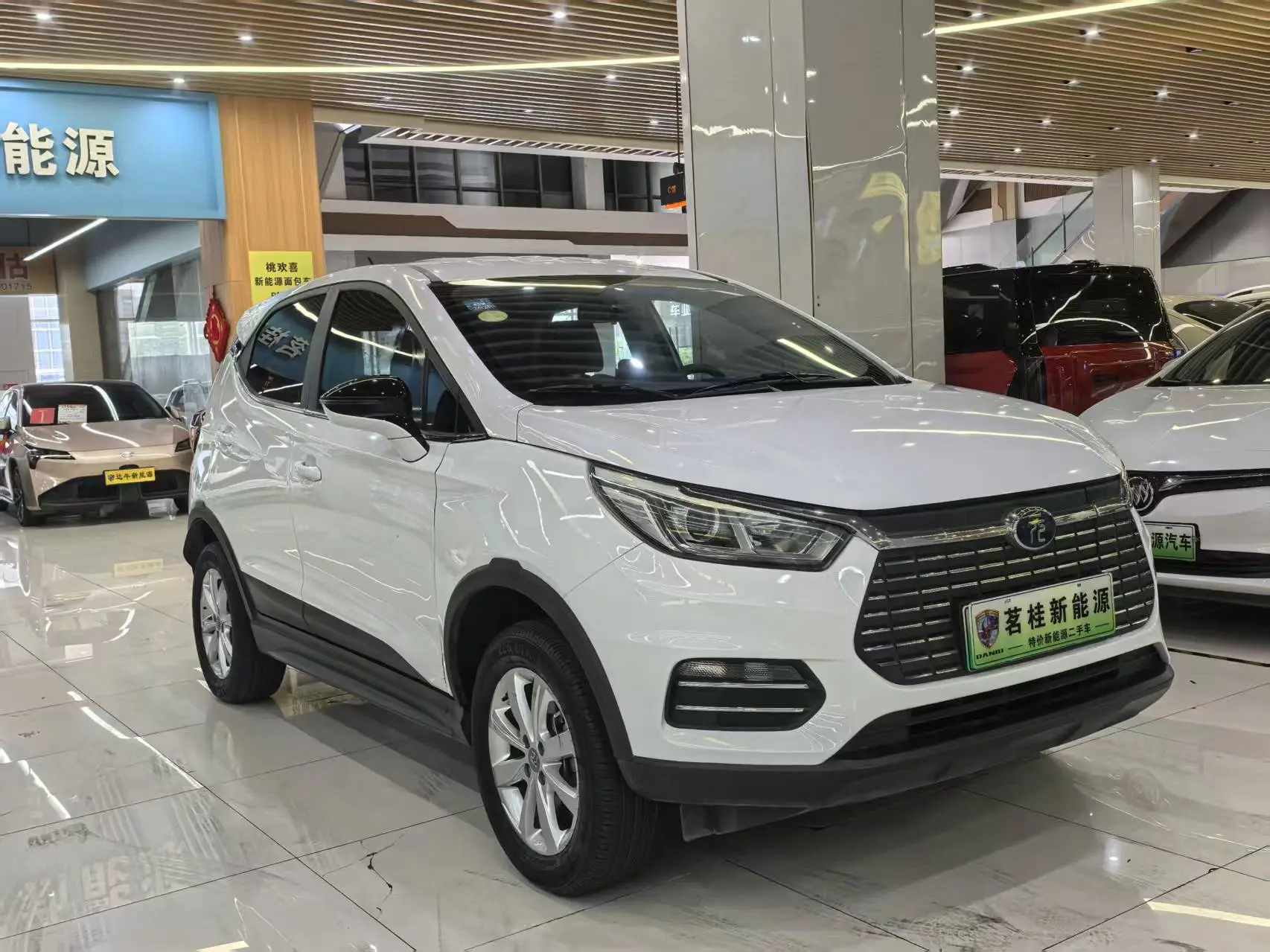 BYD Yuan EV