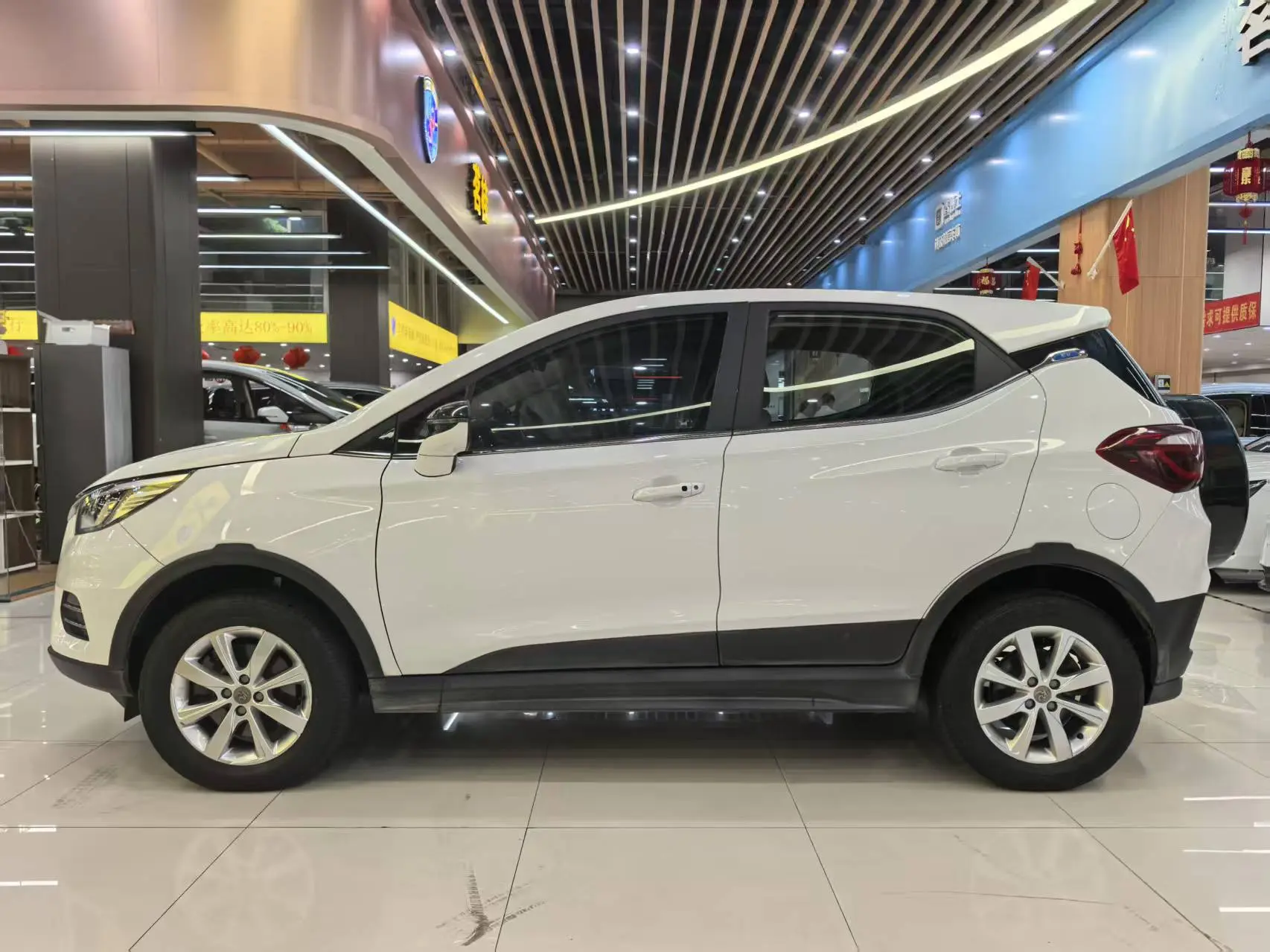 BYD Yuan EV