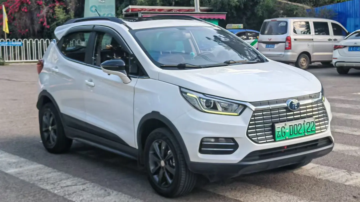 BYD Yuan EV
