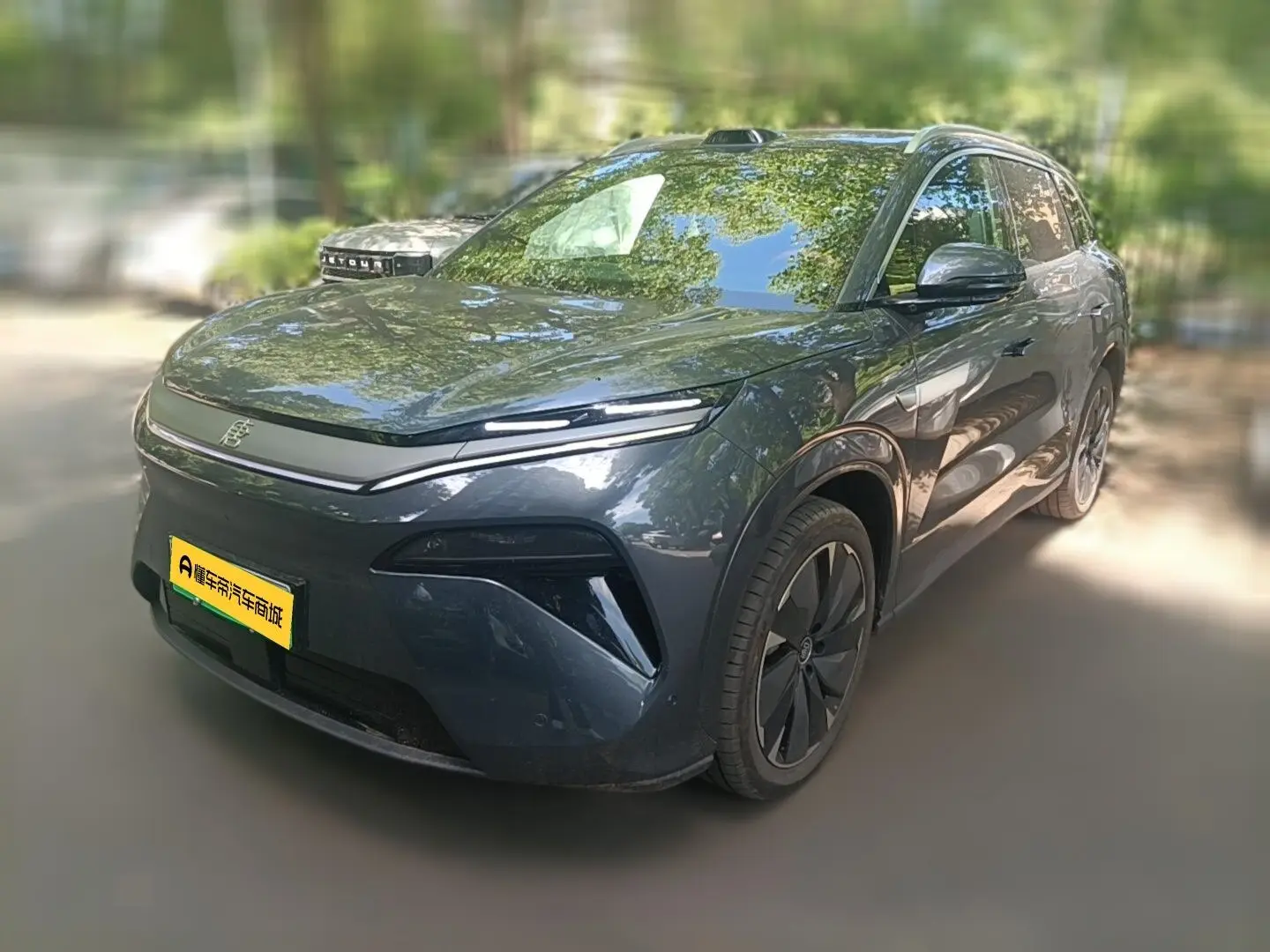 BYD Tang L EV