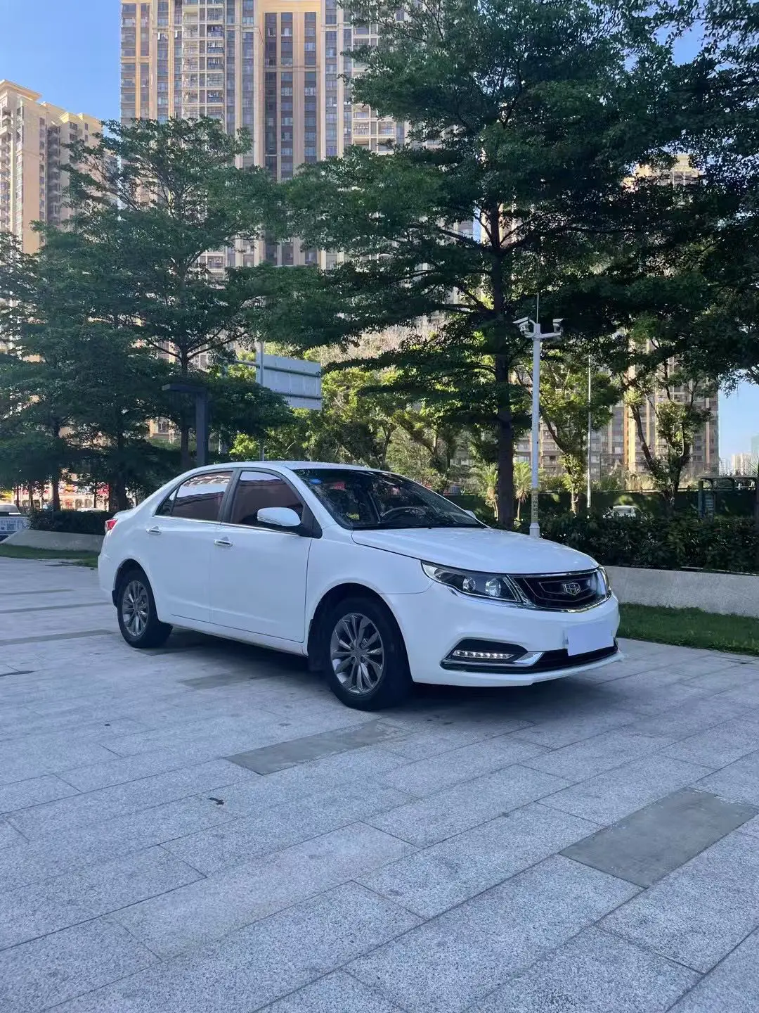 Geely Vision