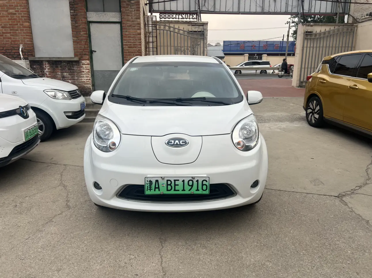 JAC iEV6E