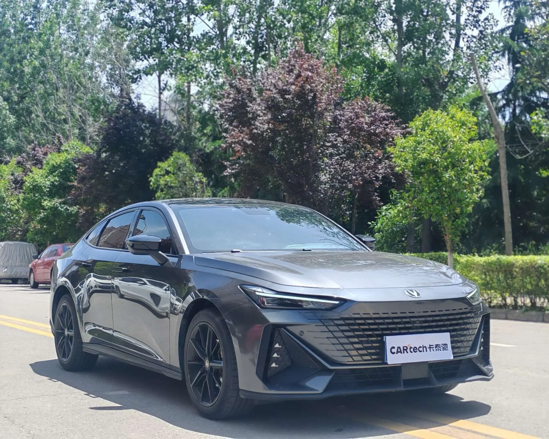 Changan UNI-V