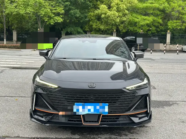 Changan UNI-V