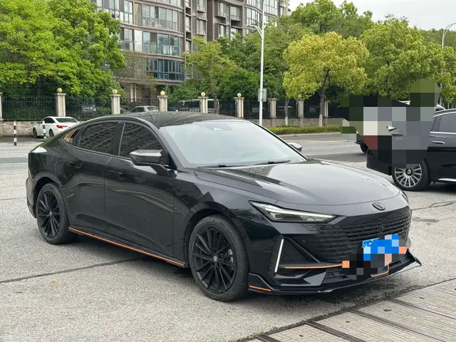 Changan UNI-V