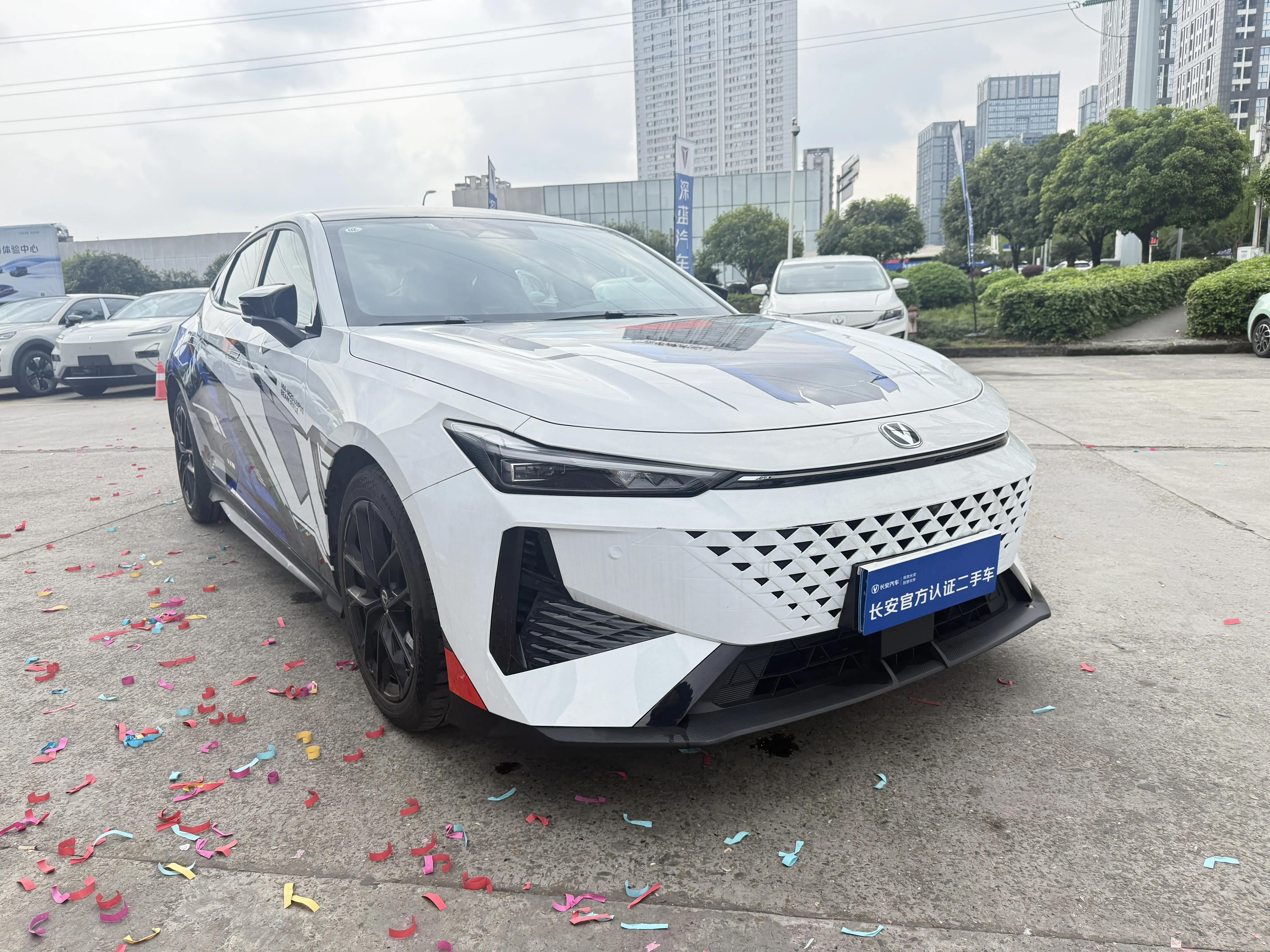 Changan UNI-V