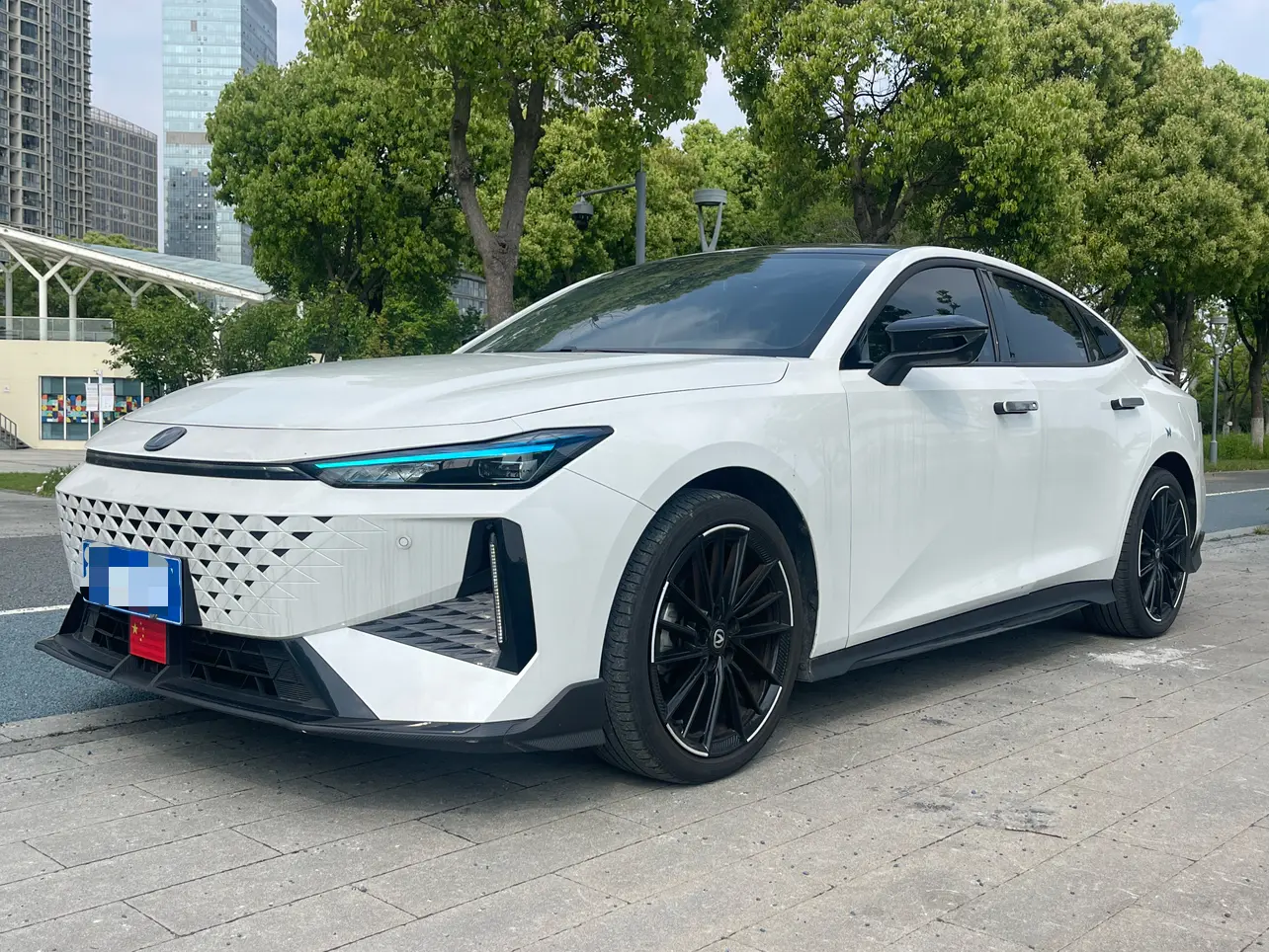 Changan UNI-V