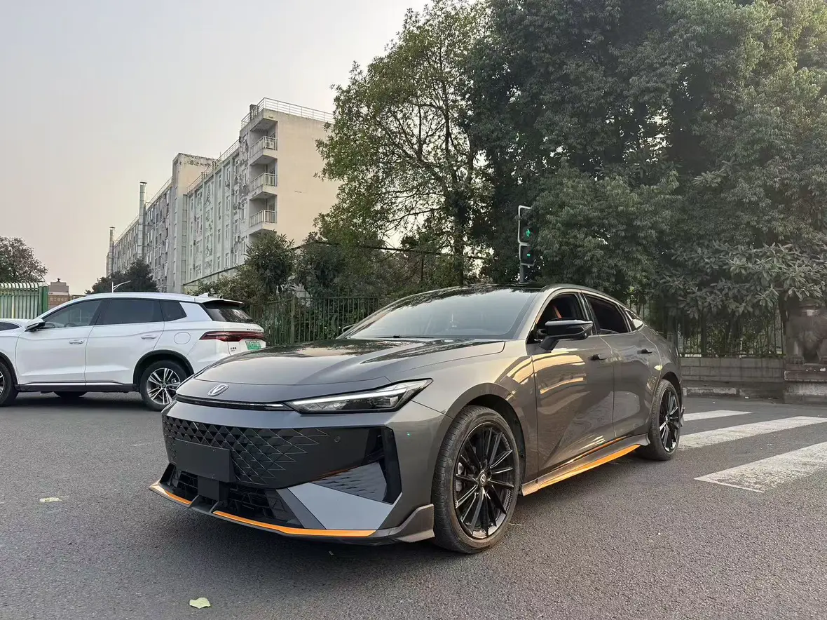Changan UNI-V