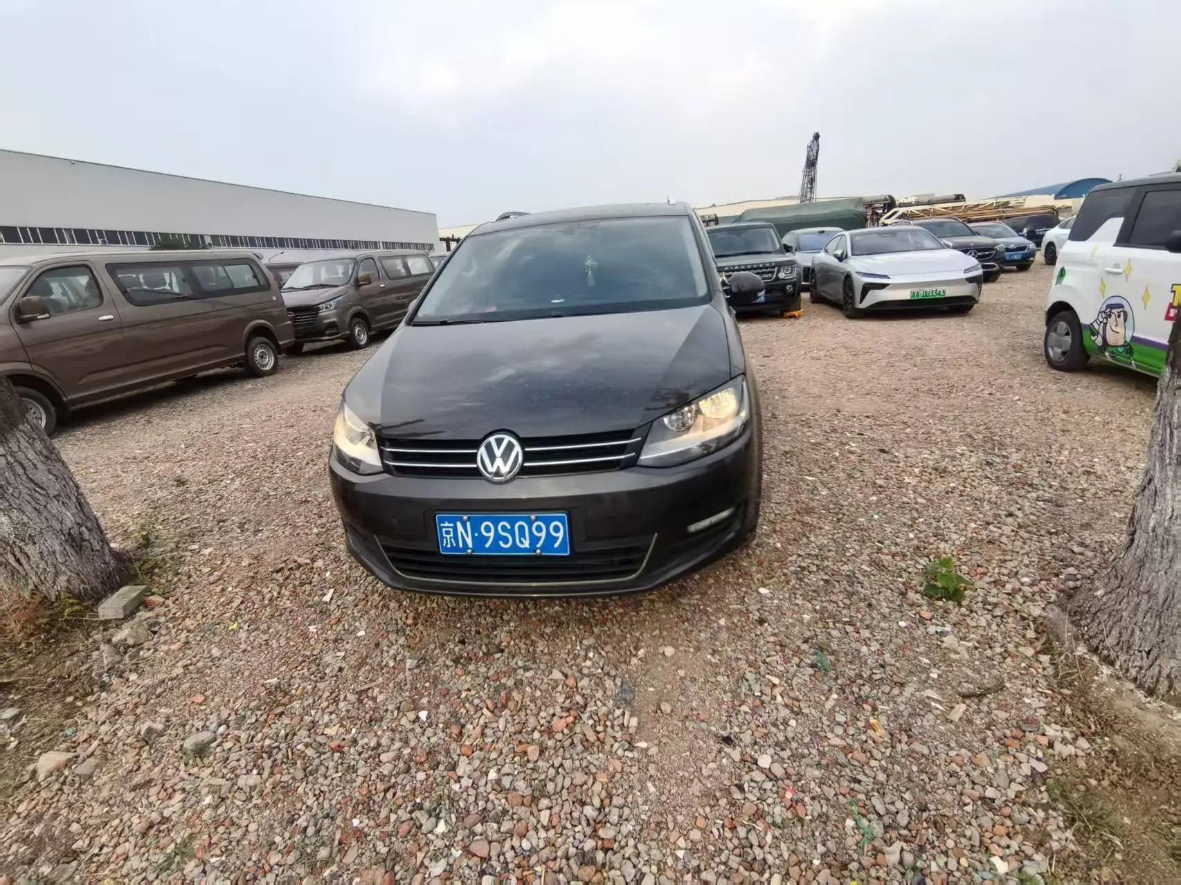 Volkswagen Sharon