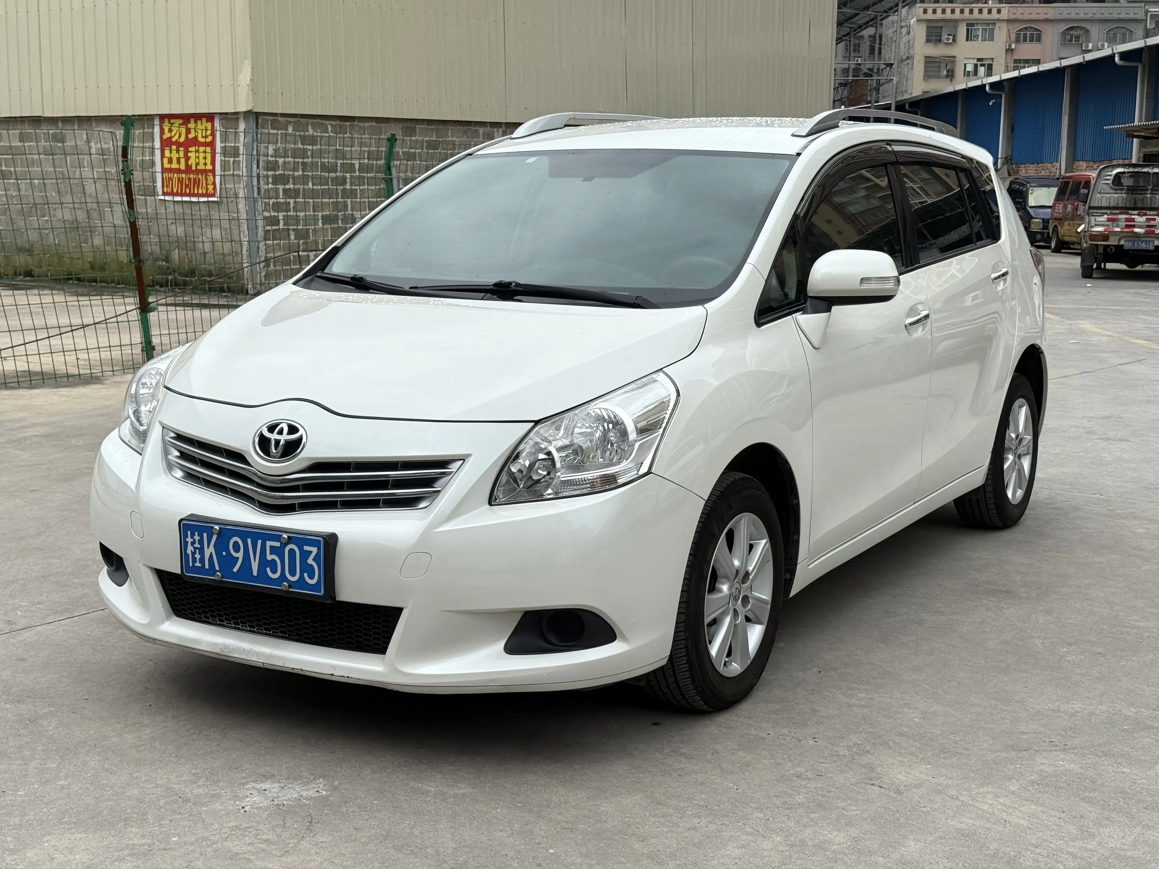 Toyota Verso / EZ