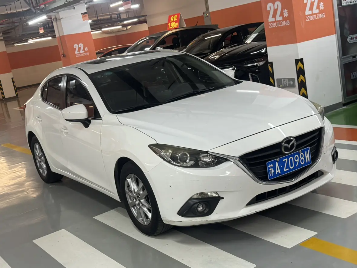 Mazda Axela