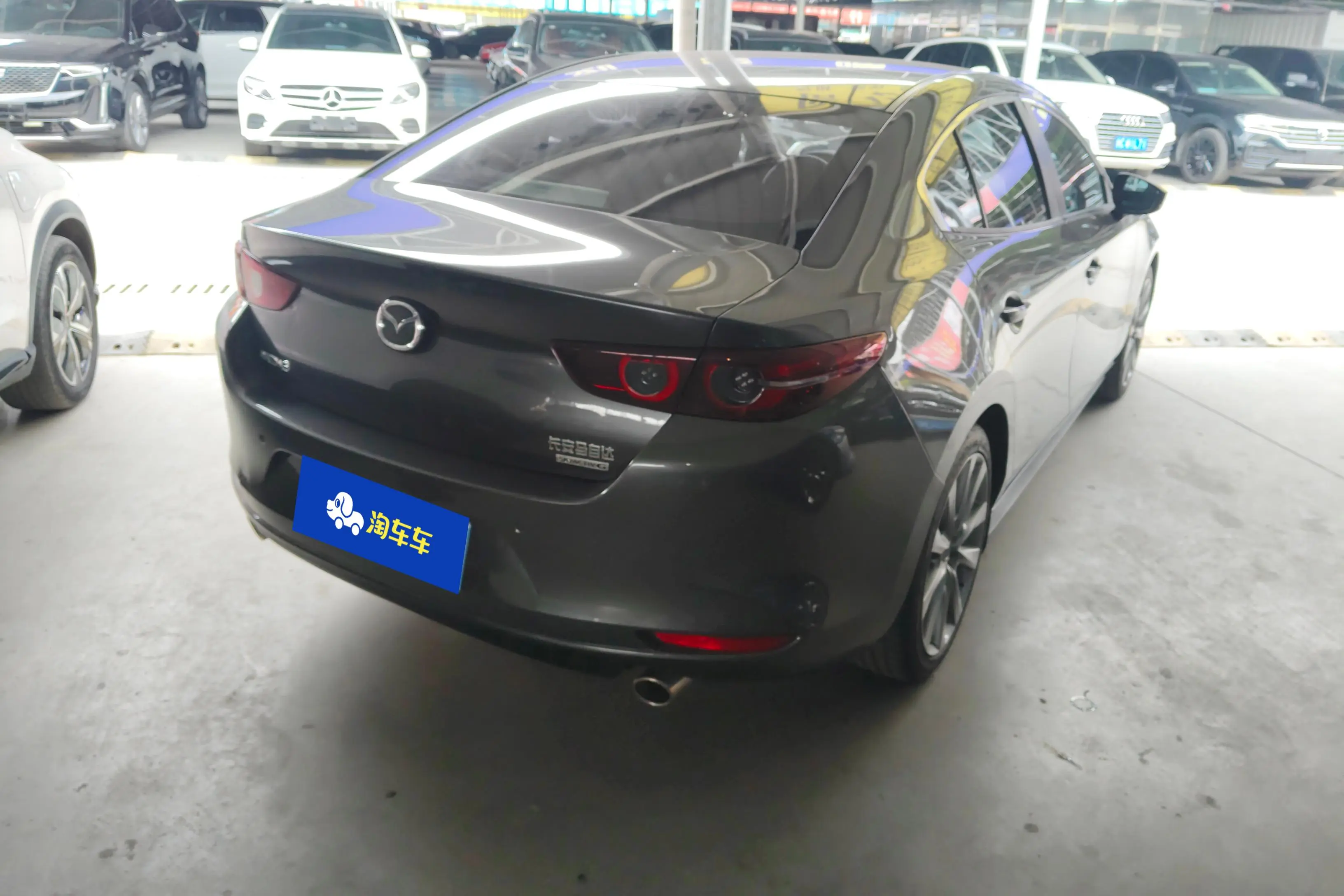 Mazda Axela