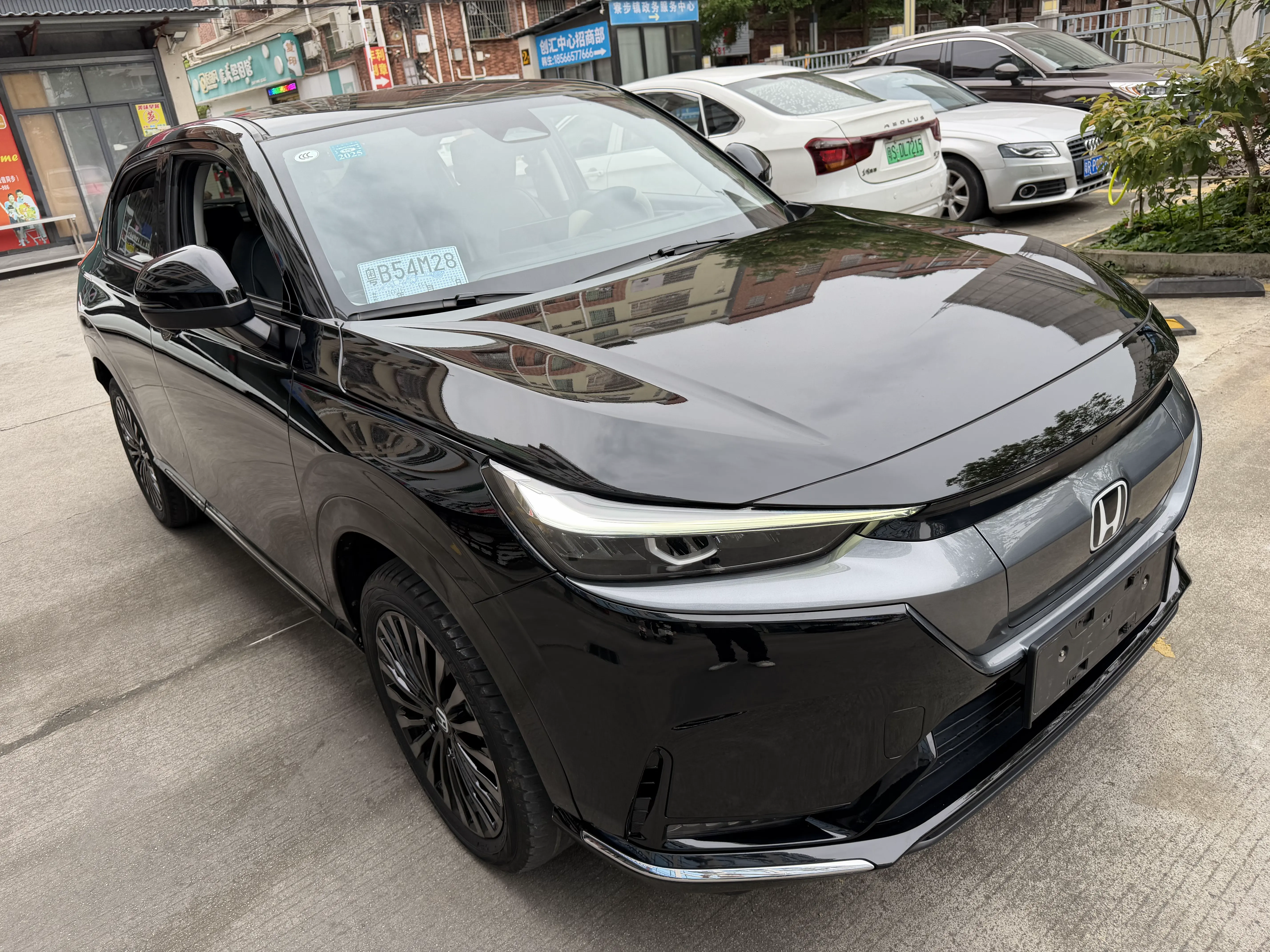 Honda E:NP1 Ji Pai 1