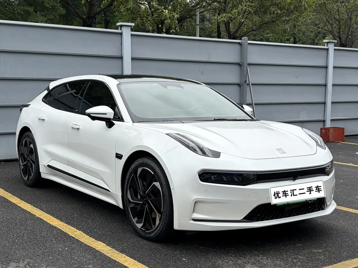 ZEEKR 001
