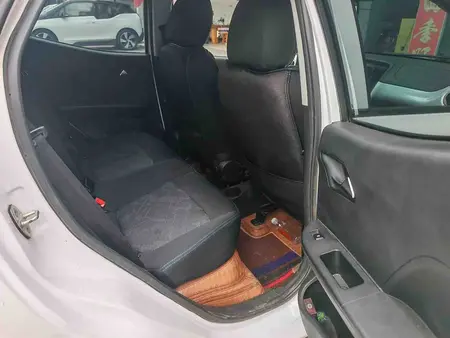 catalog-car-9
