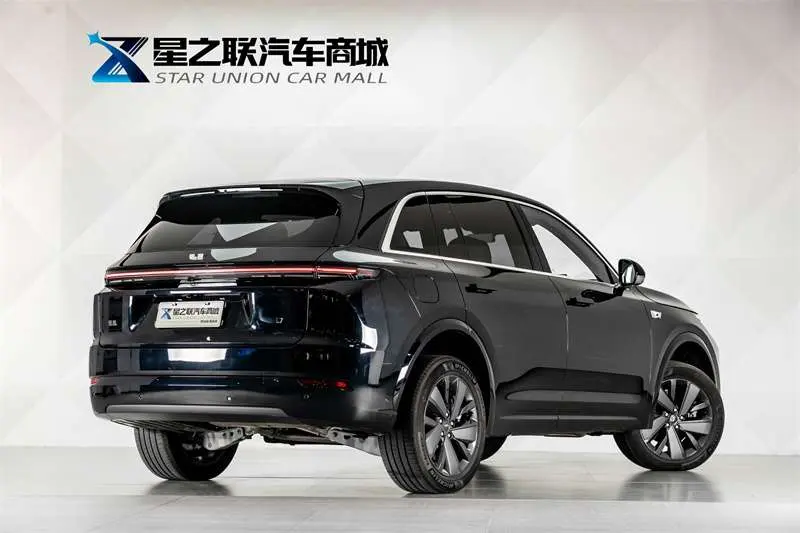 Lixiang L7