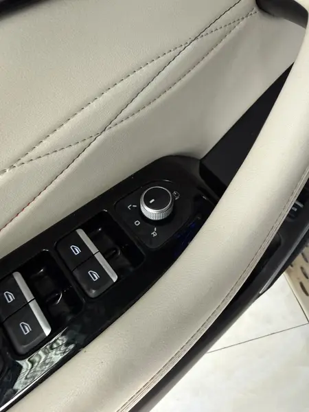 catalog-car-12